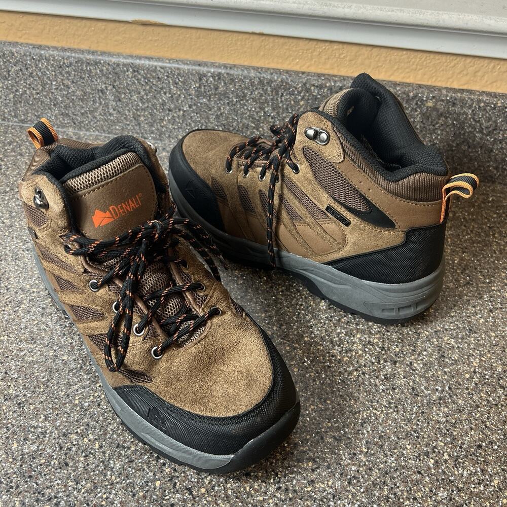 Denali Outback Hiking Ankle Boots Men's Size 9 Brown Black Suede Lace Up Comfort